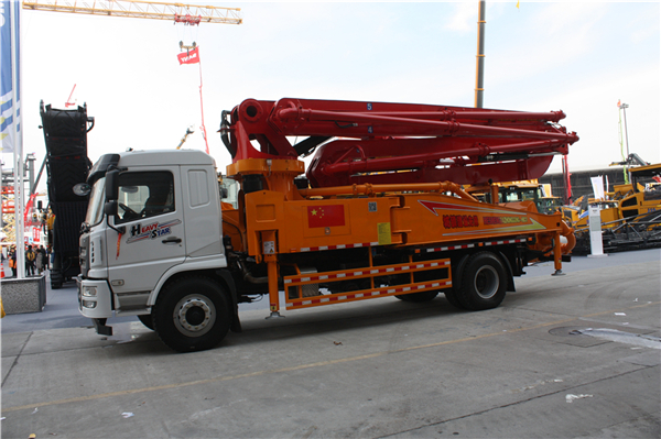 <a href='http://www.hsdzg.com/p28171/'><b>泵车</b></a>配置