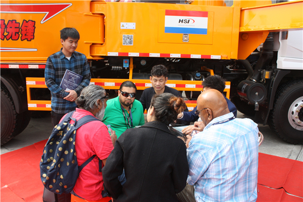 <a href='http://www.hsdzg.com/p28171/'><b>泵车</b></a>